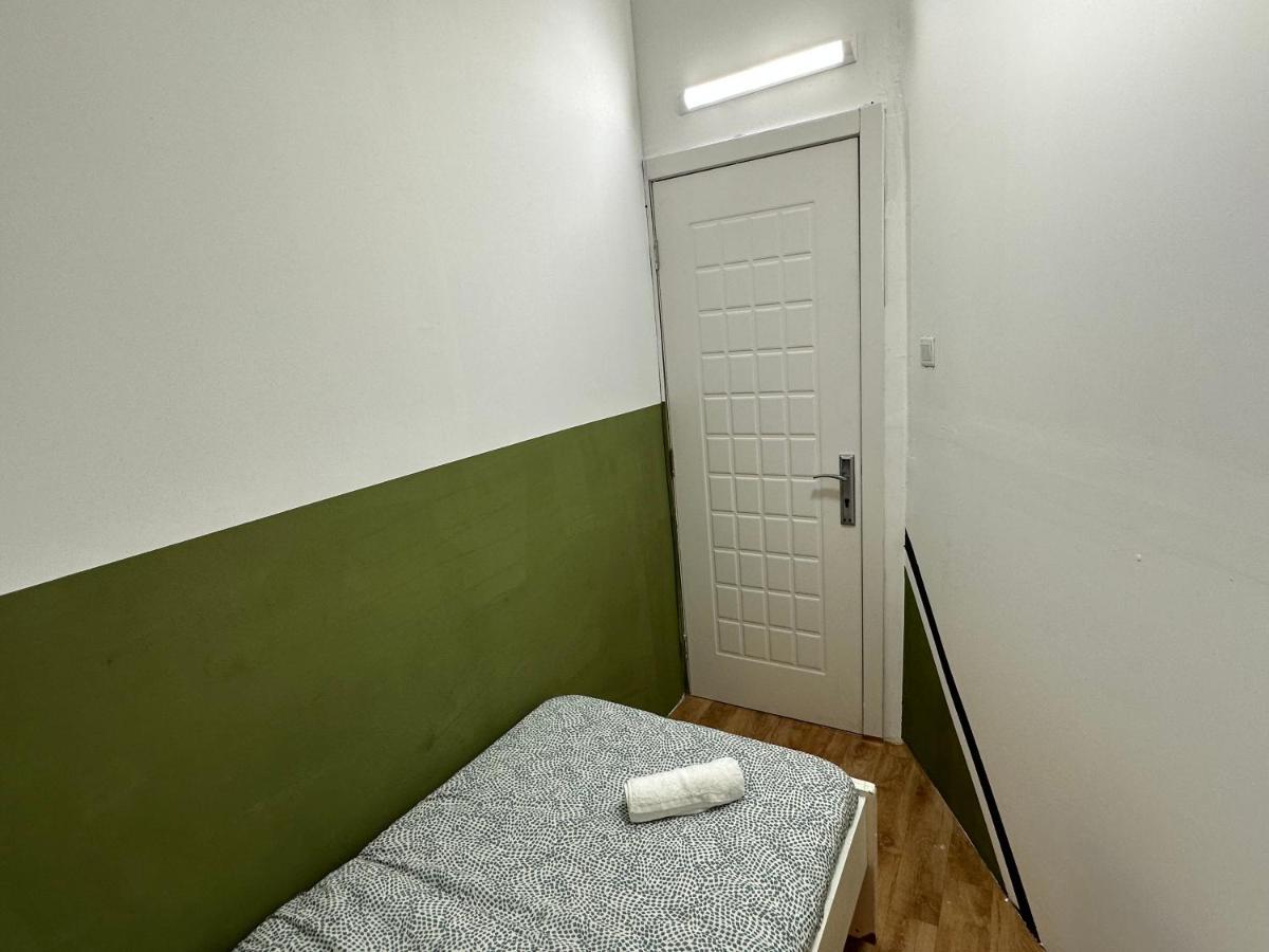 Privatunterkunft Bachelor Partition In Tecom Near Internet Metro *